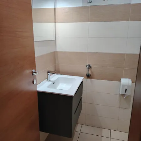 Lucana 22 Bed & Breakfast